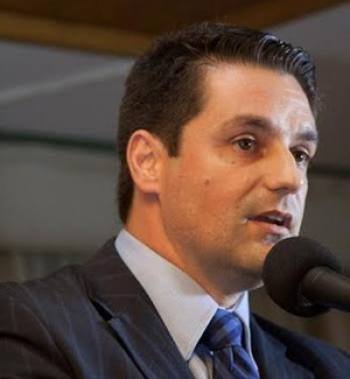 Adriano Guinzelli, Advogado Tributarista